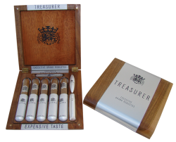  Travel cigar box 
